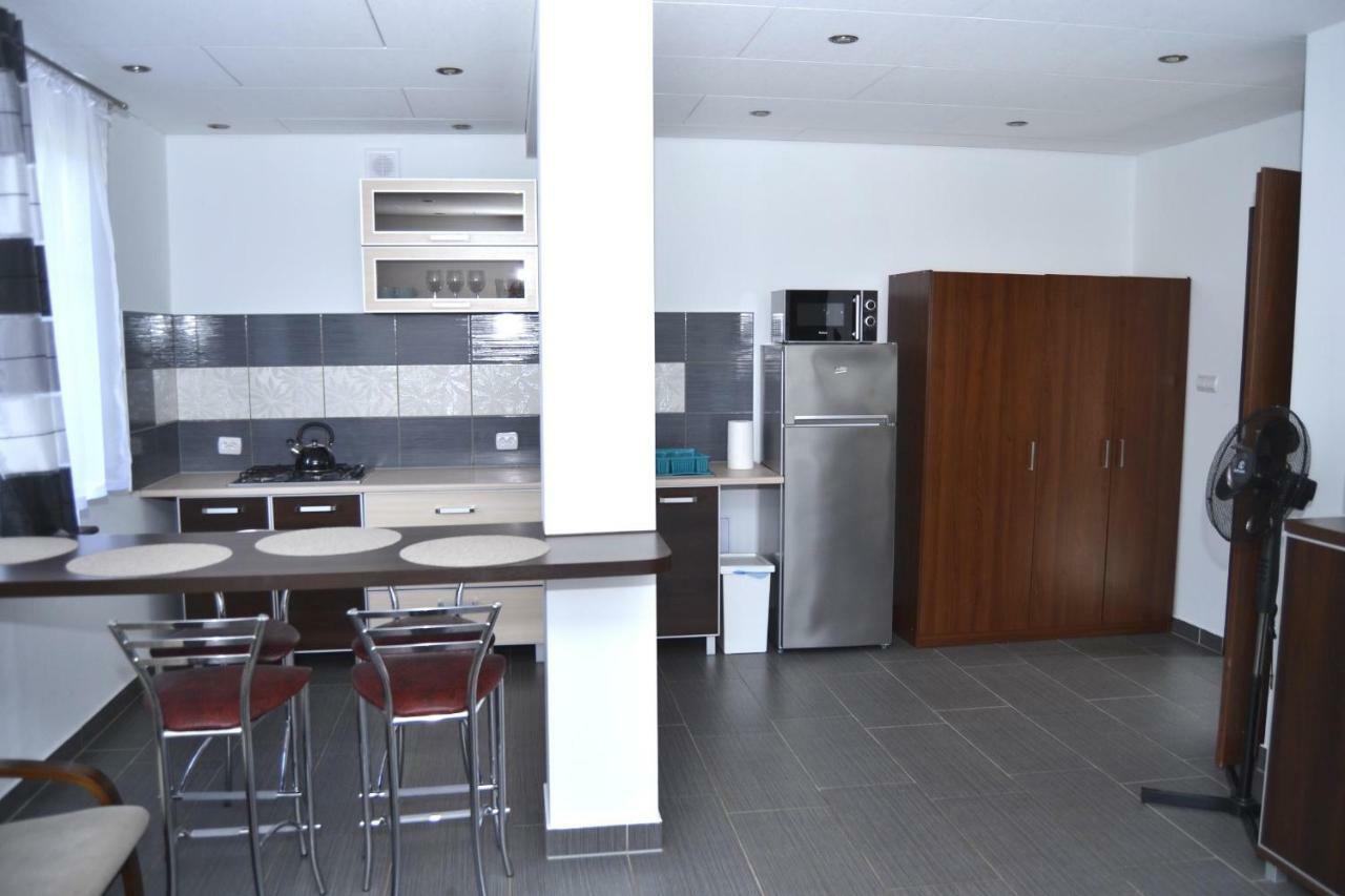 Apartamenty, Domki, Wedkowanie Barlinek Exterior foto